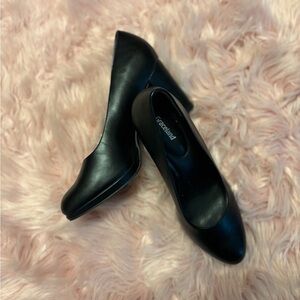 Black Women's Pumps Excellent Condition